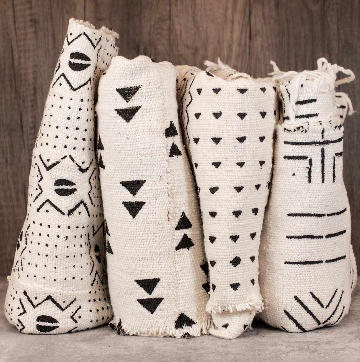 African Mud Cloth: Handmade West African Textile, Premium Cotton Fabric for Home Decor & Design (White)