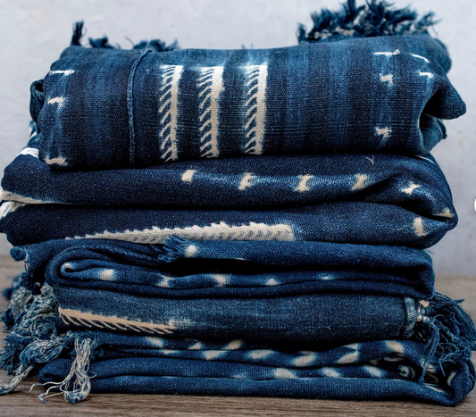 Authentic Indigo Cloth: Handwoven West African Textile, Premium Cotton Fabric for Home Decor & Design (Dark Blue)